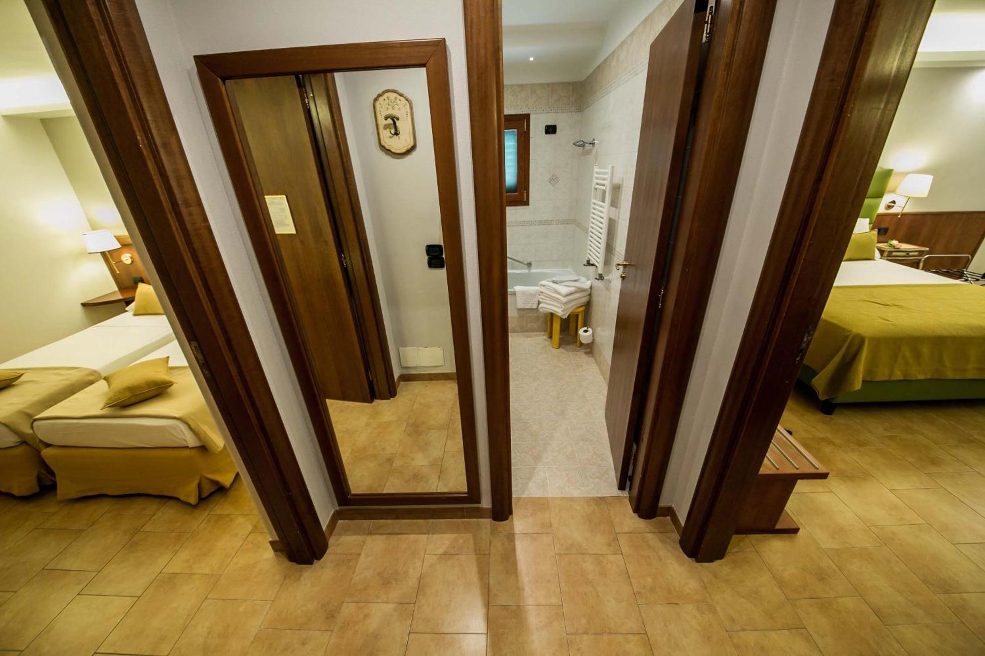 Montespina Park Hotel Nápoles Habitación foto